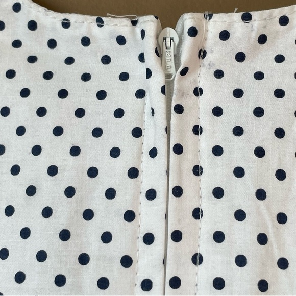 NWT Beautiful 2/3 Year Old Girls Floral Polka Dots Dress in Red, Blue and White - Picture 11 of 16